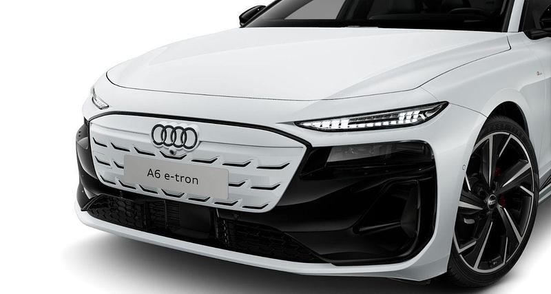Gebraucht Audi e-tron Sportback S-Line 210 kW (286 PS) 2025 Gletscherweiss SUV