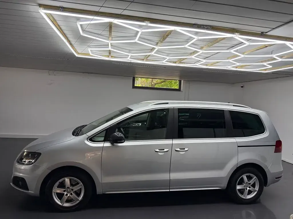 Gebraucht Seat Alhambra Style 140 PS (102 kW) 2013 Silber Van / Kleinbus