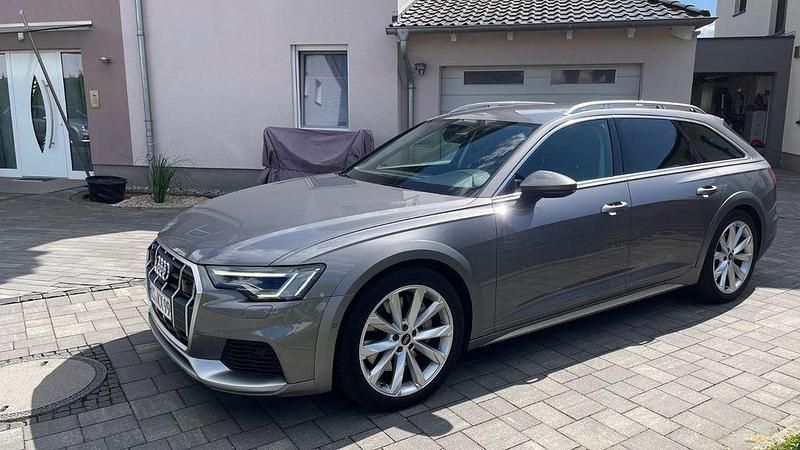 Grau Gebraucht 2021 Audi A6 Allroad Ambiente Kombi | 37.900 € (Guter Preis) - Bild 1/4