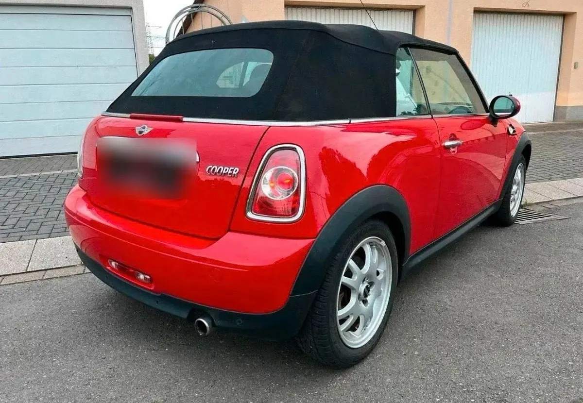 Gebraucht Mini Cooper Cabriolet 122 PS (89 kW) 2012 Rot Cabrio