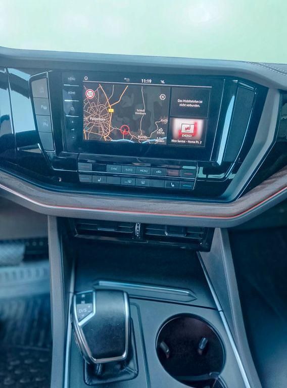 Gebraucht VW Touareg 231 PS (169 kW) 2021 Grau SUV