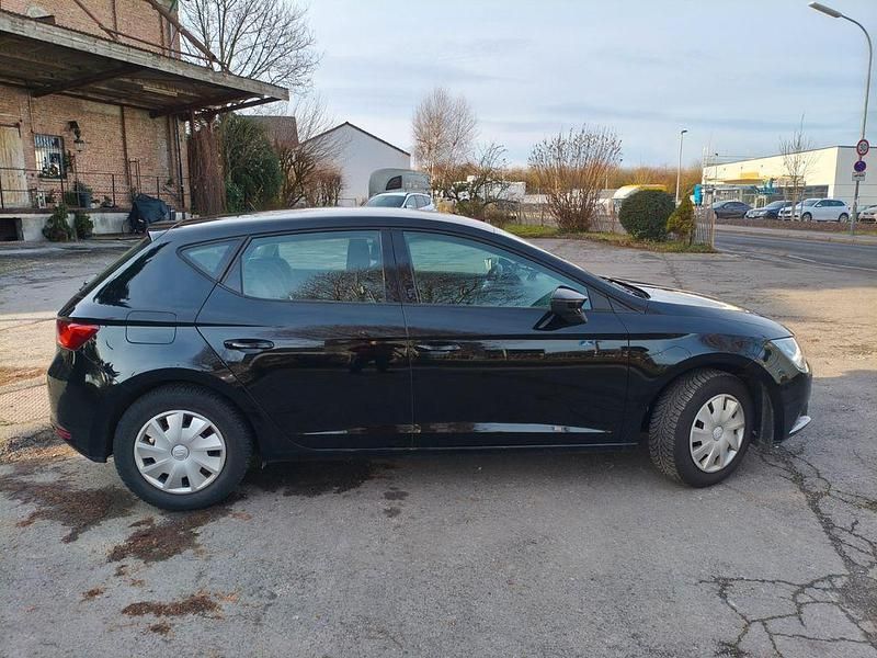 Gebraucht Seat Leon Reference 110 PS (80 kW) 2016 Schwarz Limousine