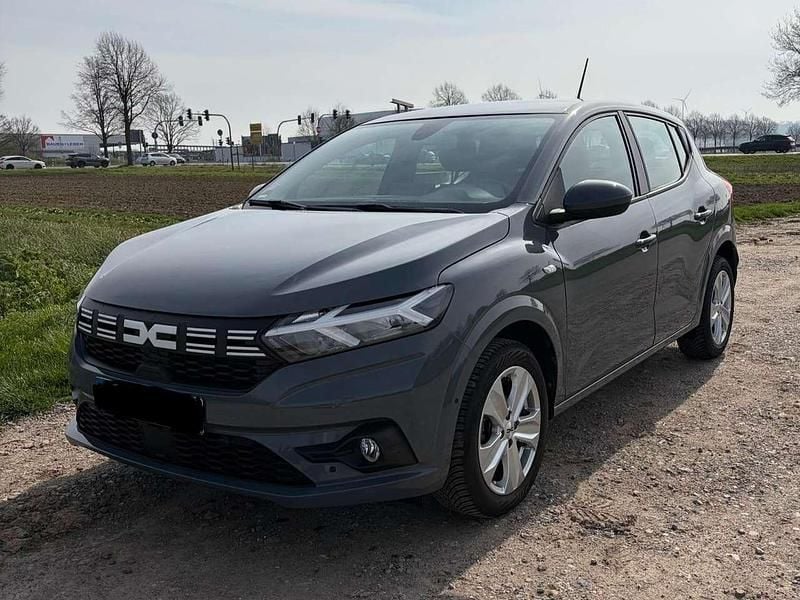Gebraucht Dacia Sandero Expression 91 PS (66 kW) 2023 Grau Limousine