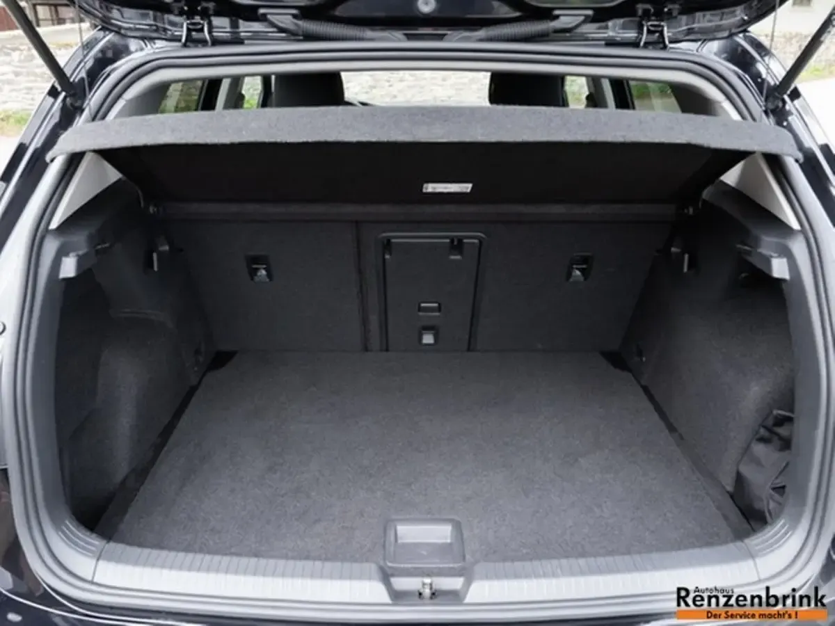 Brugt VW Golf VIII Active 150 HK (110 kW) 2022