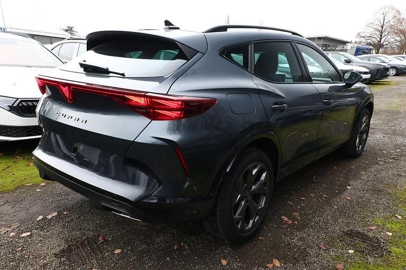 Nowe Cupra Formentor 150 KM (110 kW) 2026 Szary SUV