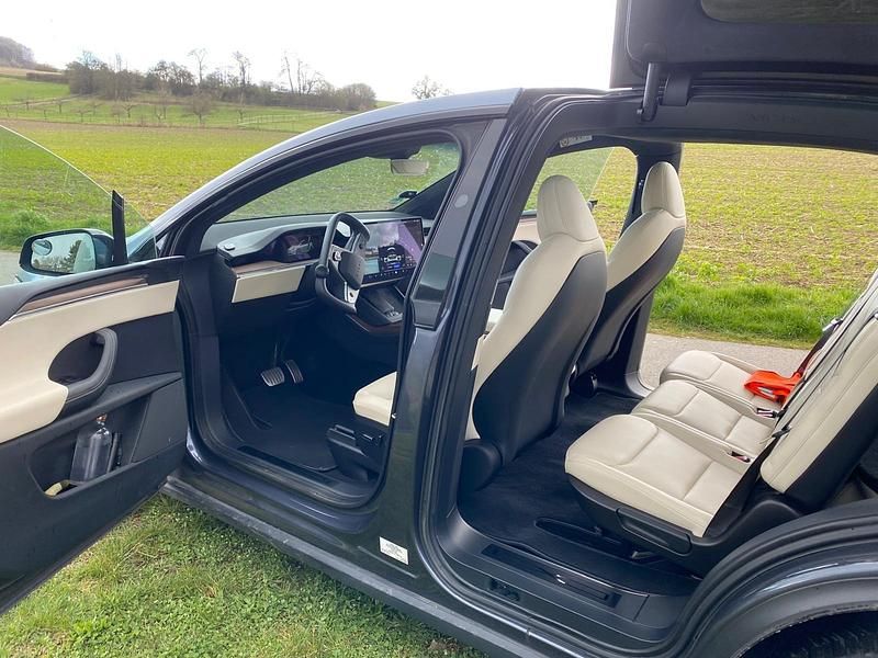 Gebraucht Tesla Model X Long Range AWD 492 kW (670 PS) 2023 Grau SUV