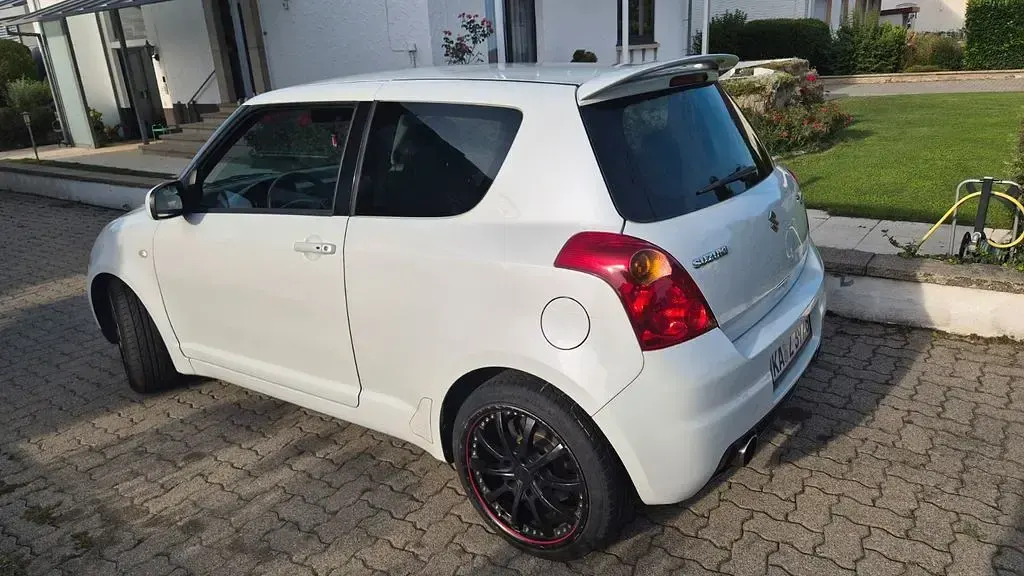 Gebraucht Suzuki Swift Sport 125 PS (91 kW) 2009 Weiß Kleinwagen