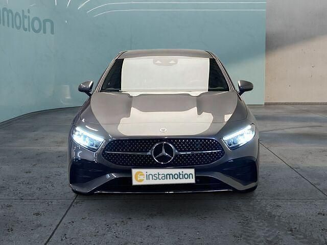 Gebraucht Mercedes A200 Advanced Plus 163 PS (119 kW) 2024 Grau Limousine