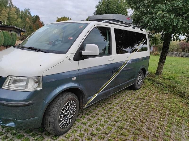 Beige Gebraucht 2010 VW Transporter Van | 15.950 € - Bild 1/4