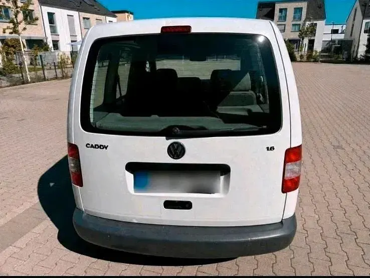 Gebraucht VW Caddy 102 PS (75 kW) 2004 Weiß Van / Kleinbus