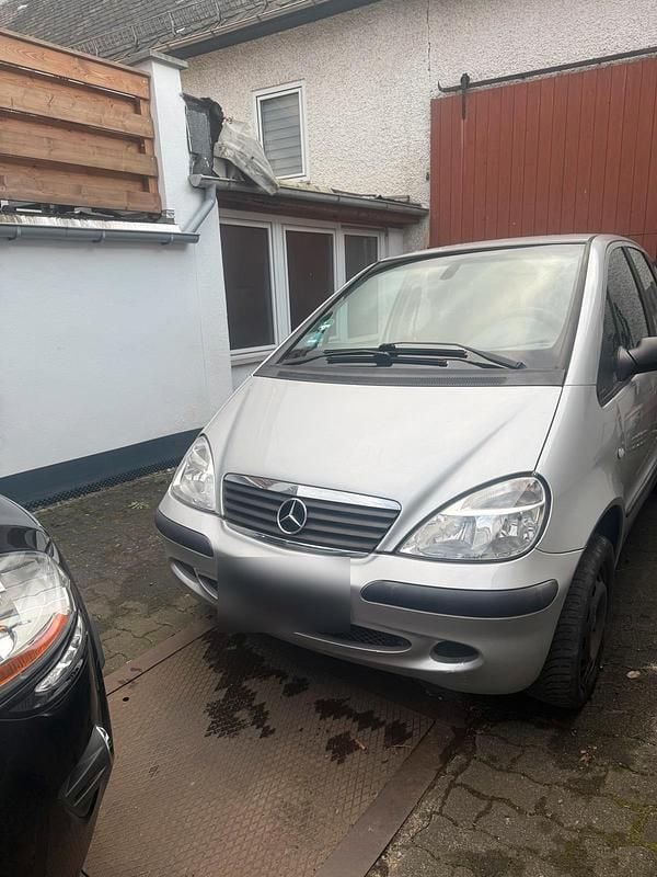 Gebraucht Mercedes A140 2001 Silber Kleinwagen