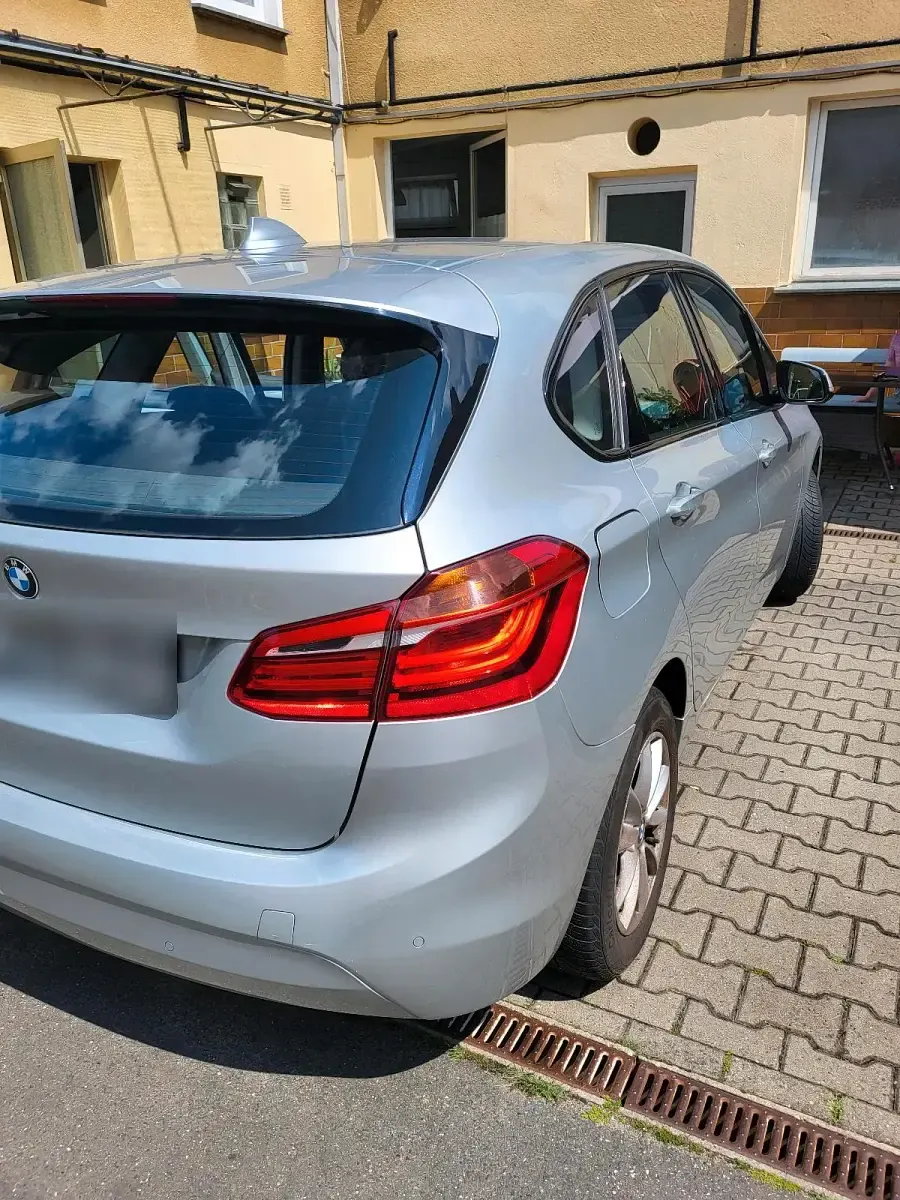 Gebraucht BMW 218 136 PS (100 kW) 2016 Grau Kombi