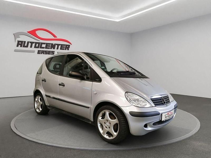 Silber Gebraucht 2001 Mercedes A160 Limousine | 1.990 € (Fairer Preis) - Bild 1/4