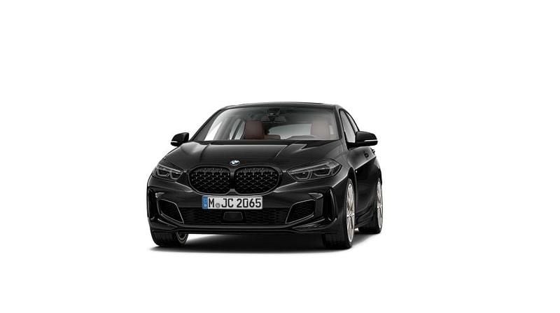 Gebraucht 2025 BMW M135 Comfort Edition Kleinwagen | 34.930 € (Superpreis) - Bild 1/2