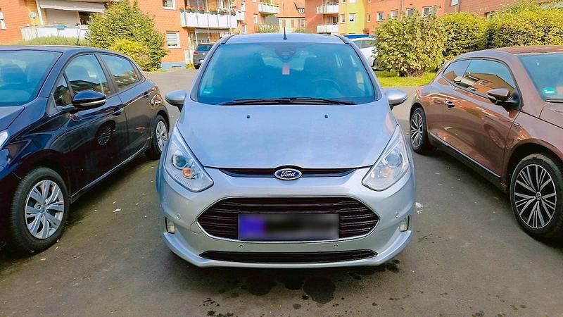 Gebraucht Ford B-MAX 105 PS (77 kW) 2013 Silber Van / Kleinbus