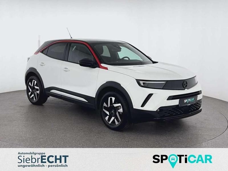 Weiß (metallic) Gebraucht 2022 Opel Mokka-e GS Line SUV | 17.970 € (Fairer Preis) - Bild 1/4