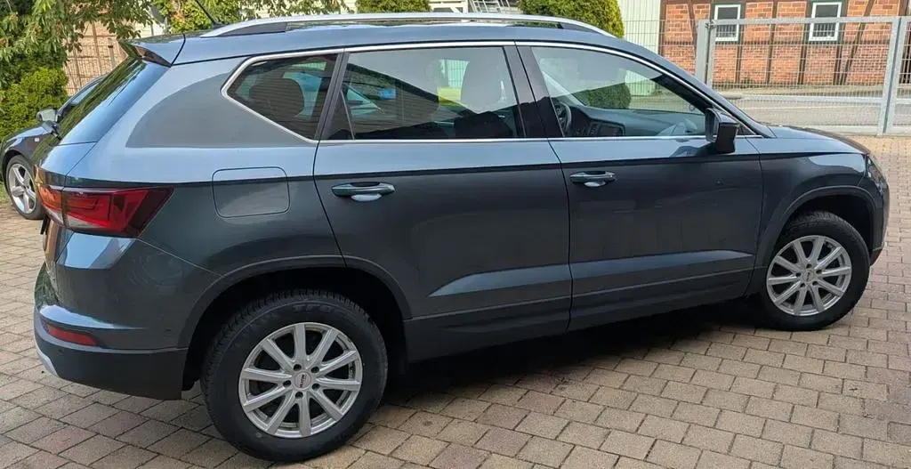 Gebraucht Seat Ateca Ecomotive 116 PS (85 kW) 2017 Grau SUV