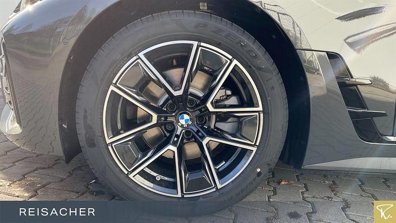 Gebraucht BMW i4 Performance 250 kW (340 PS) 2025 Grau Limousine