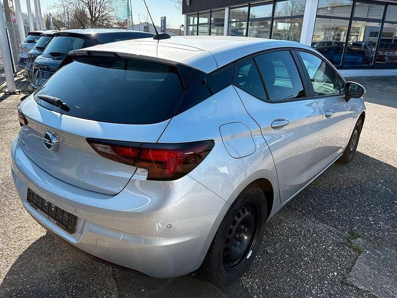 Gebraucht Opel Astra 110 PS (80 kW) 2020 Silber Limousine