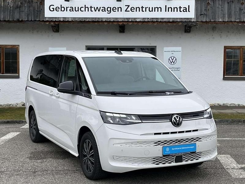 Second-hand VW Multivan Goal 150 CP (110 kW) 2025 Alb Monovolum