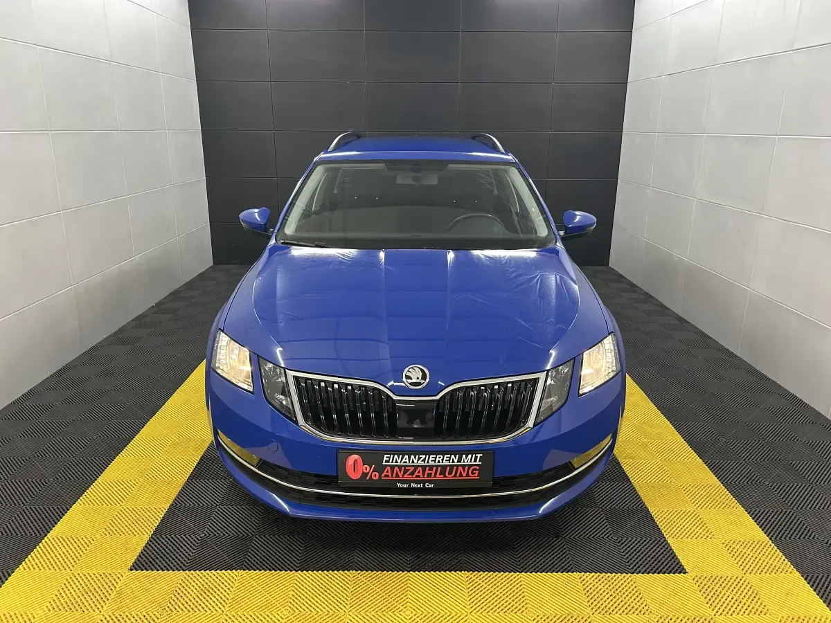 Gebraucht Skoda Octavia 150 PS (110 kW) 2018 Blau Kombi