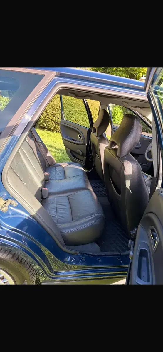 Gebraucht Volvo V40 110 PS (80 kW) 2002 Blau Kombi