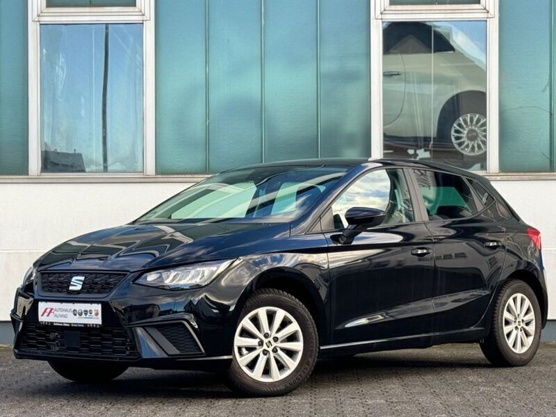 Weiß Gebraucht 2024 Seat Ibiza Style Limousine | 18.999 € (Fairer Preis) - Bild 1/4