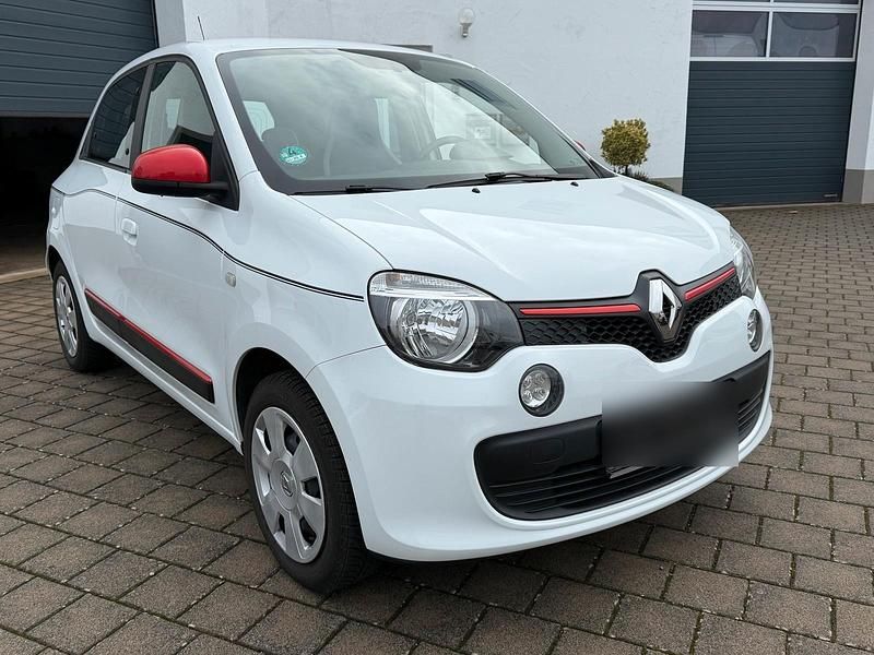 Weiß Gebraucht 2015 Renault Twingo Dynamique Kleinwagen | 5.999 € (Guter Preis) - Bild 1/4