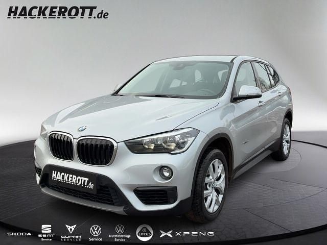 Silber Gebraucht 2017 BMW X1 Advantage SUV | 17.980 € (Fairer Preis) - Bild 1/3