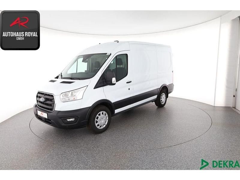 Gebraucht Ford Transit Trend 170 PS (125 kW) 2021 Weiss Van