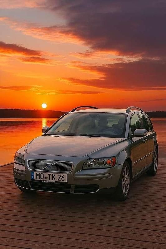 Gebraucht 2005 Volvo V50 Kombi | 1.900 € (Fairer Preis) - Bild 1/4