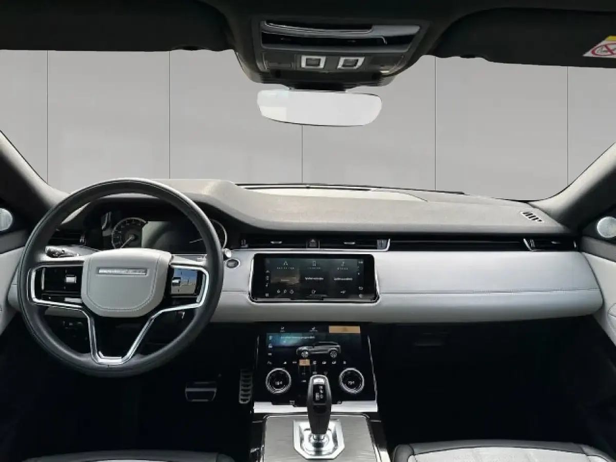 Gebraucht Land Rover Range Rover evoque HSE Dynamic 202 PS (148 kW) 2022 Santorini black SUV