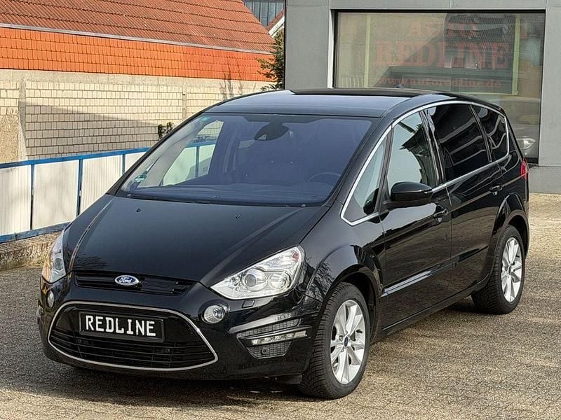 Gebraucht Ford S-MAX Titanium 200 PS (147 kW) 2011 Schwarz Van / Kleinbus