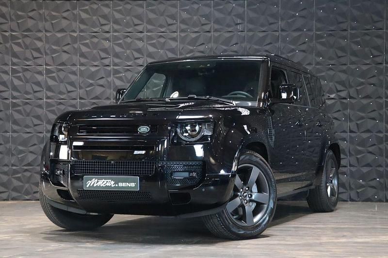 Schwarz Gebraucht 2024 Land Rover Defender SE Dynamic SUV | 99.900 € (Etwas zu teuer) - Bild 1/4