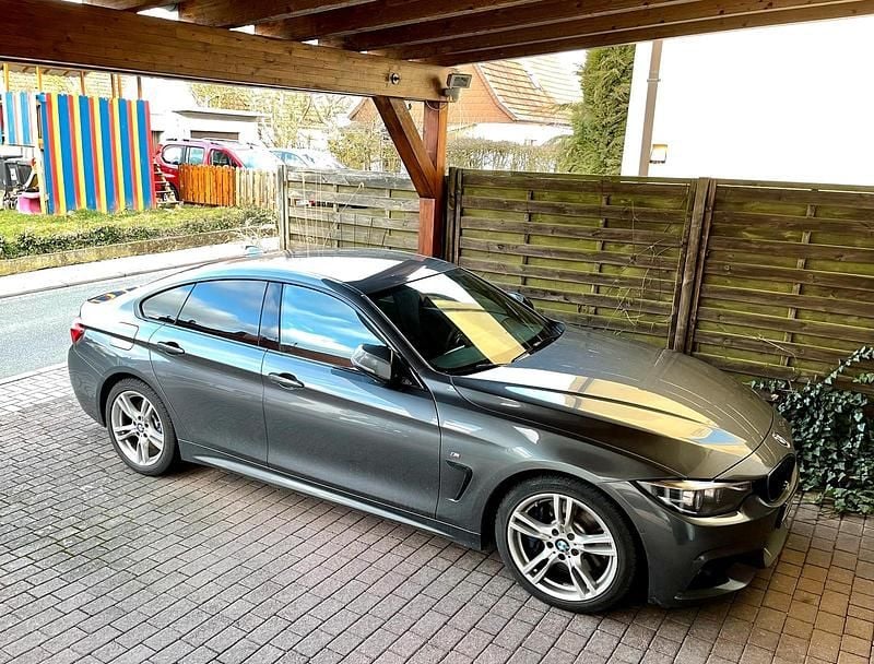 Gebraucht BMW 430 M Sport 252 PS (185 kW) 2019 Grau Coupé