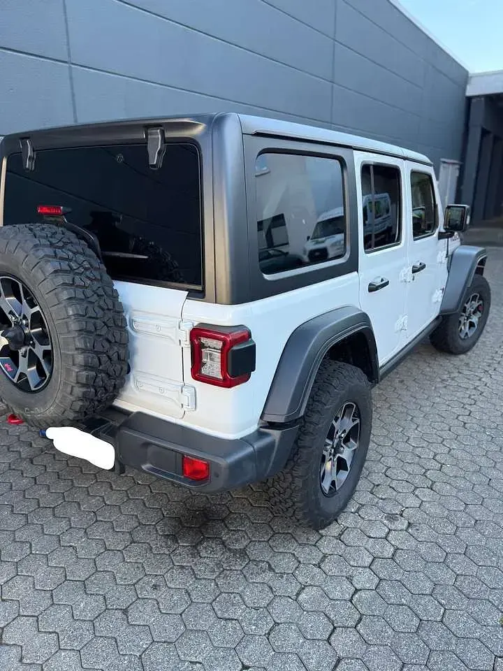 Gebraucht Jeep Wrangler Unlimited Rubicon 271 PS (199 kW) 2019 Weiß SUV