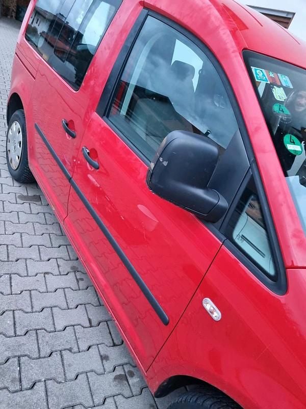 Gebraucht VW Caddy 80 PS (58 kW) 2009 Rot Van / Kleinbus