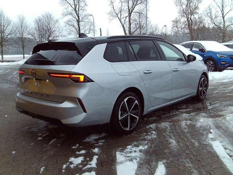 Neu Opel Astra 131 PS (96 kW) 2026 Silber Kombi