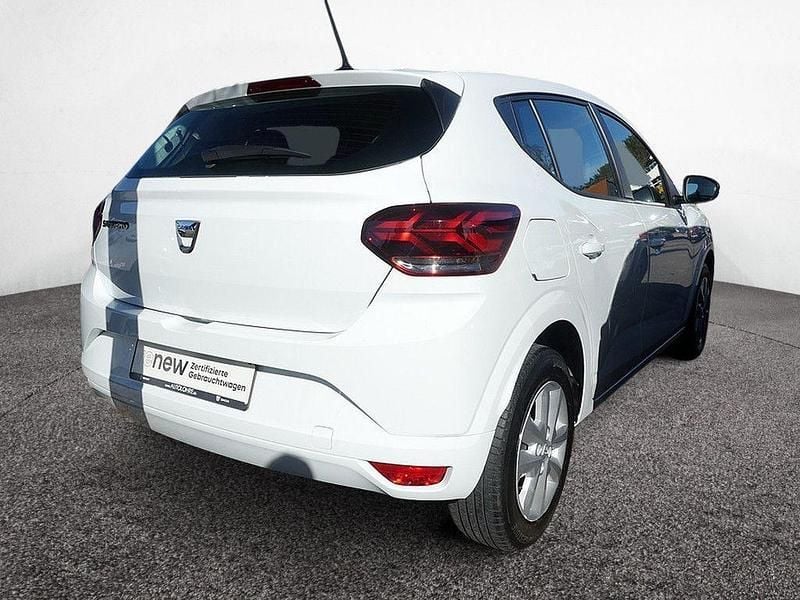 Gebraucht Dacia Sandero Comfort 91 PS (66 kW) 2022 Weiss / arktis weiss Kleinwagen