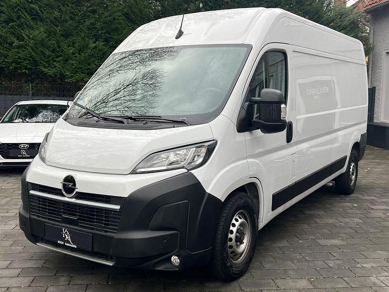 Gebraucht Opel Movano 179 PS (131 kW) 2025 Weiß Van / Kleinbus