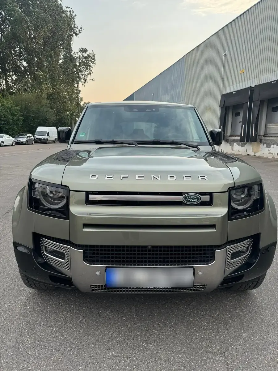 Gebraucht Land Rover Defender S 200 PS (147 kW) 2025 Grün SUV