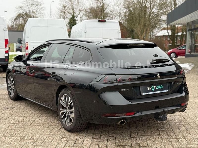 Gebraucht Peugeot 508 SW Allure 181 PS (133 kW) 2022 Schwarz Kombi
