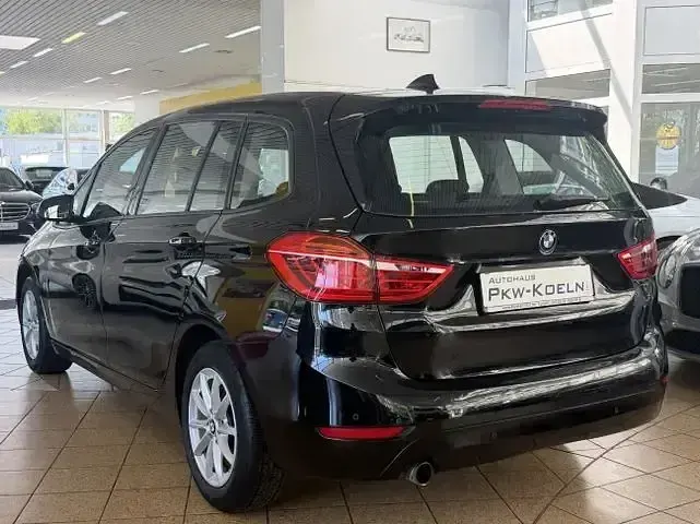 Gebraucht BMW 216 102 PS (75 kW) 2016 Schwarz Van / Kleinbus
