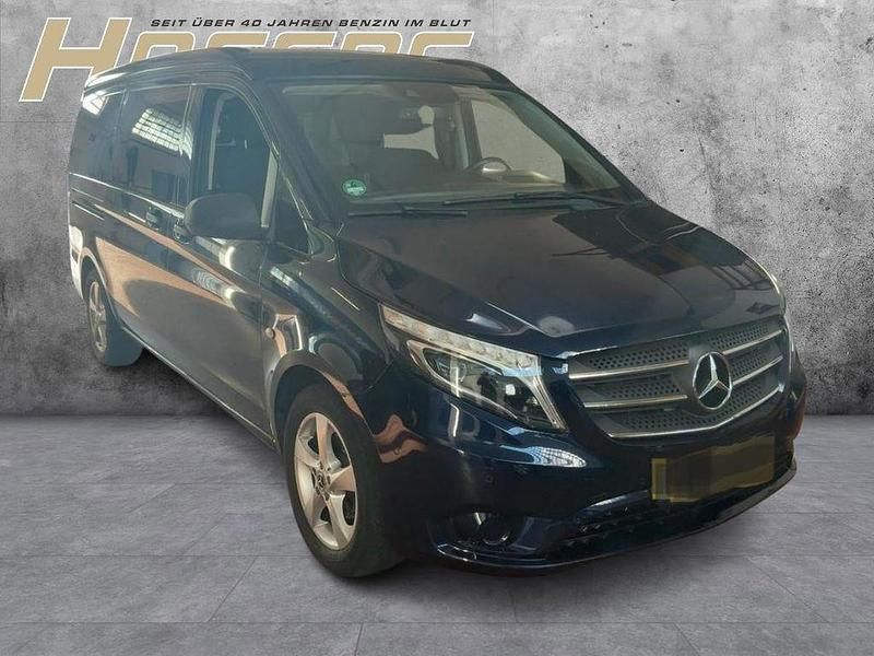 Cavansitblau metallic Gebraucht 2020 Mercedes V220 Marco Polo Van / Kleinbus | 47.890 € (Superpreis) - Bild 1/4