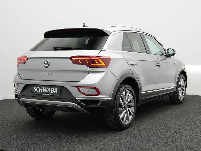 Gebraucht VW T-Roc Style 150 PS (110 kW) 2023 Pyrit silber metallic SUV