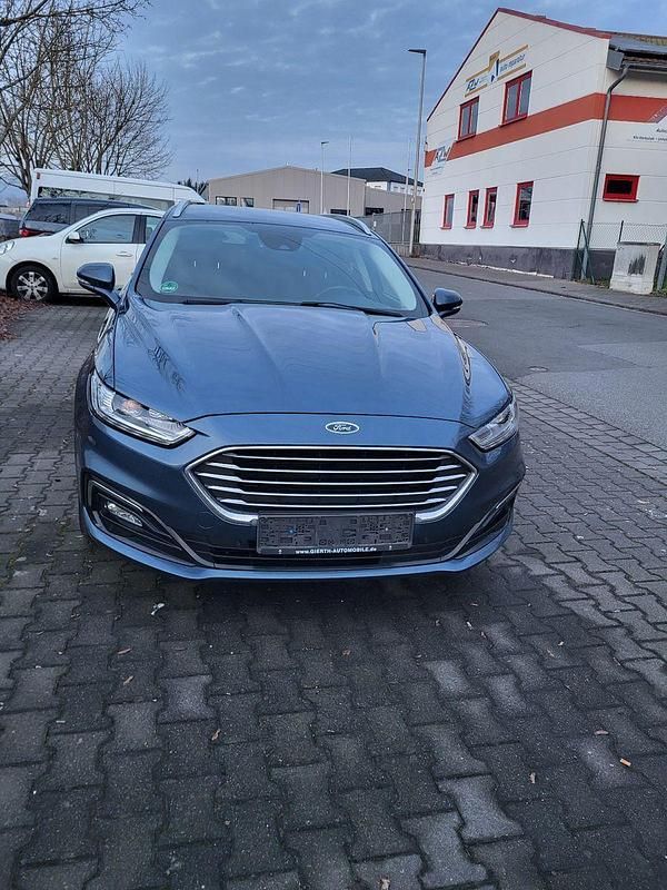 Gebraucht Ford Mondeo Titanium 190 PS (139 kW) 2019 Blau Kombi