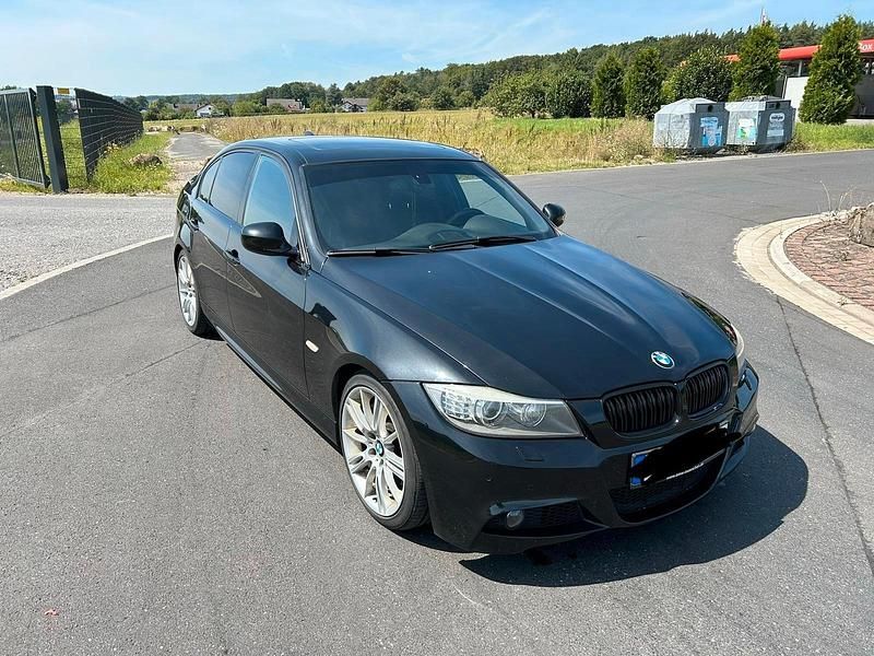 Gebraucht BMW 335 286 PS (210 kW) 2011 Schwarz Limousine