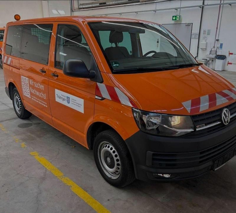 Gebraucht VW Transporter 140 PS (102 kW) 2015 Orange Van