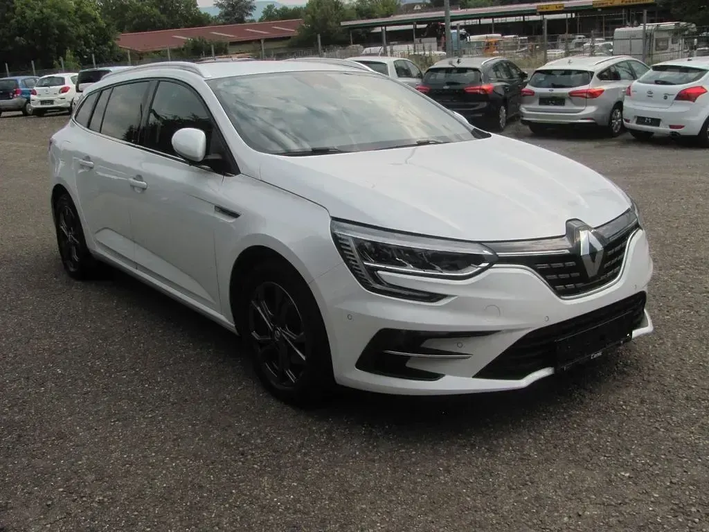 Gebraucht Renault Mégane IV 158 PS (116 kW) 2021 Weiß Limousine