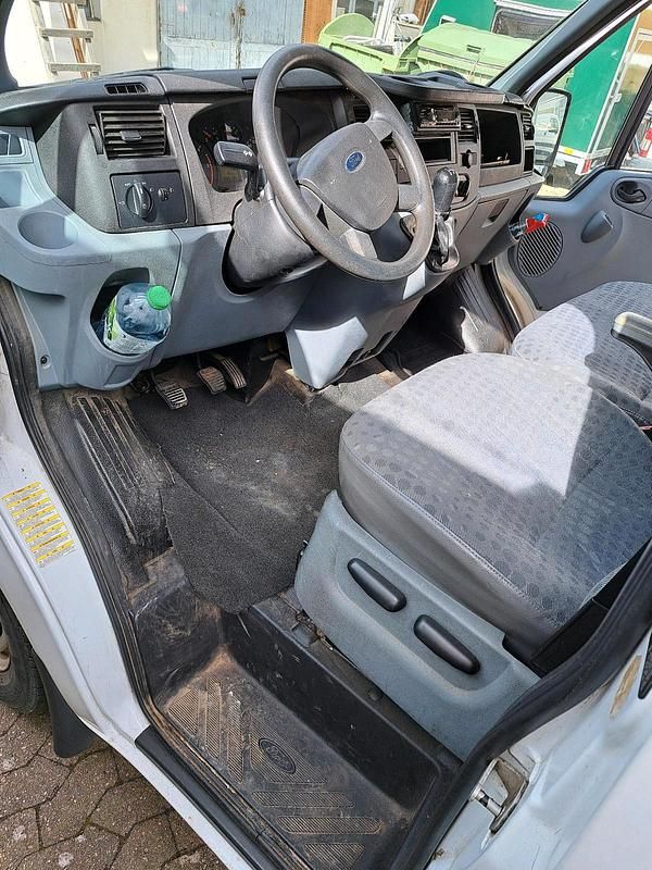 Gebraucht Ford Transit 85 PS (62 kW) 2011 Weiß Van / Kleinbus